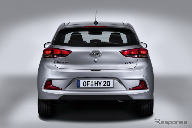 ヒュンダイ i20 クーペ