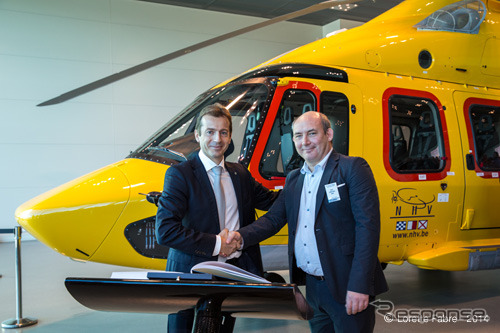 エアバスヘリコプターズが開発した中型双発ヘリ「EC175」の初号機を引き渡し