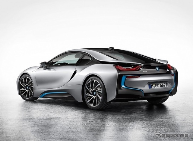 BMW i8の市販モデル