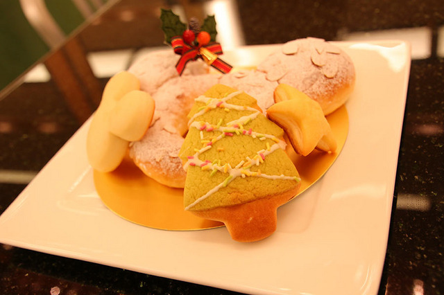“クリスマスホリデー”スペシャルブレッド/「デリカフェ チックタック・ダイナー」