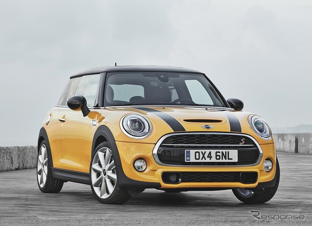 新型 MINI ハッチバック