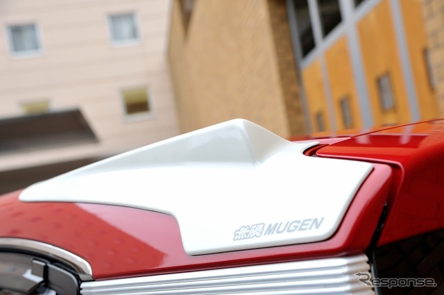 ホンダ N-BOX スラッシュ 無限パーツ装着車