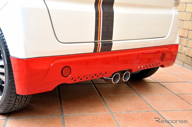 ホンダ N-BOX スラッシュ 無限パーツ装着車