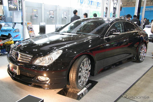 【東京オートサロン06】写真蔵…TOYOタイヤ