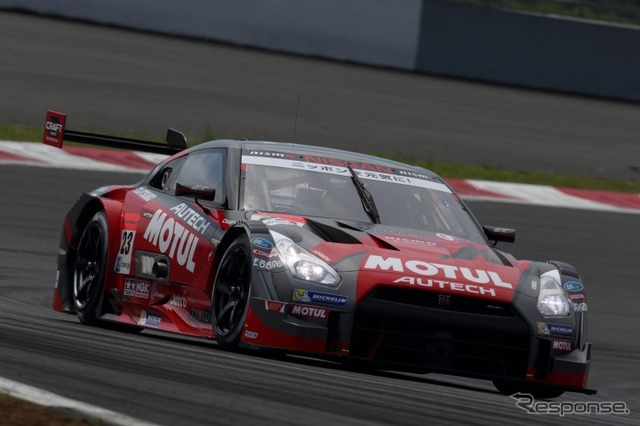 MOTUL AUTECH GT-R