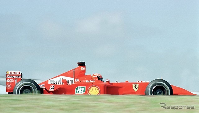 F1が分裂? メーカーが決起してエクレストンに反旗