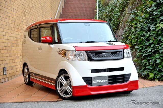 ホンダ N-BOX スラッシュ 無限パーツ装着車