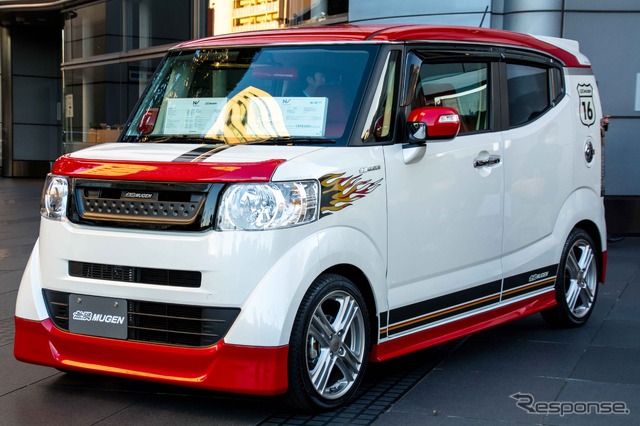 ホンダ N-BOX スラッシュ 無限パーツ装着車
