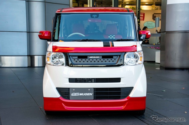 ホンダ N-BOX スラッシュ 無限パーツ装着車