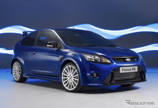 先代フォード フォーカス RS