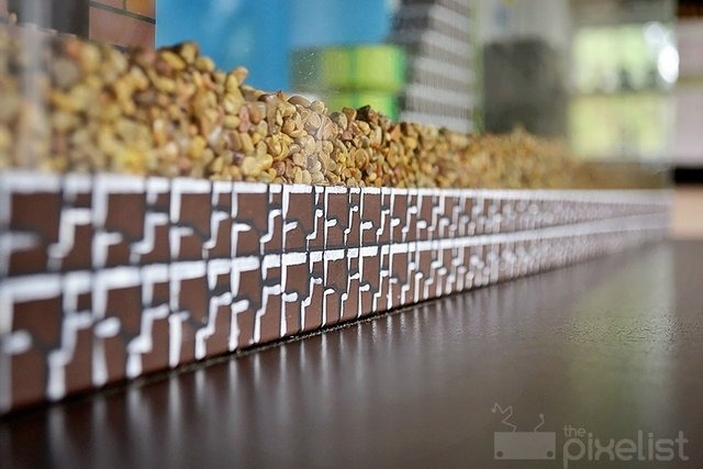 ビッグな水槽に『スーパーマリオブラザーズ』のステージを再現!制作者が着手から完成までの様子を写真付きで公開