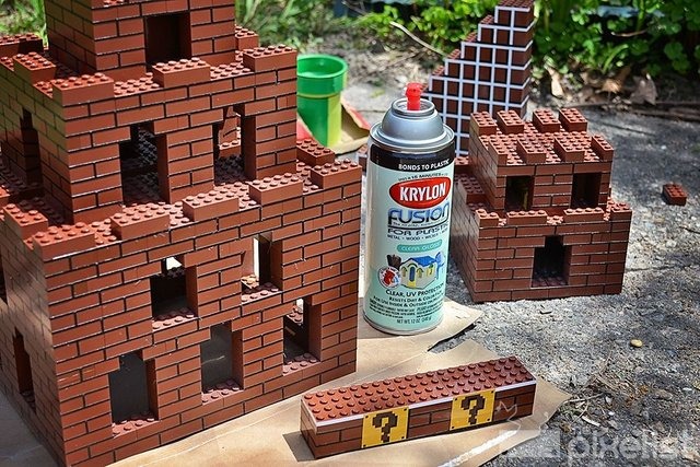 ビッグな水槽に『スーパーマリオブラザーズ』のステージを再現!制作者が着手から完成までの様子を写真付きで公開
