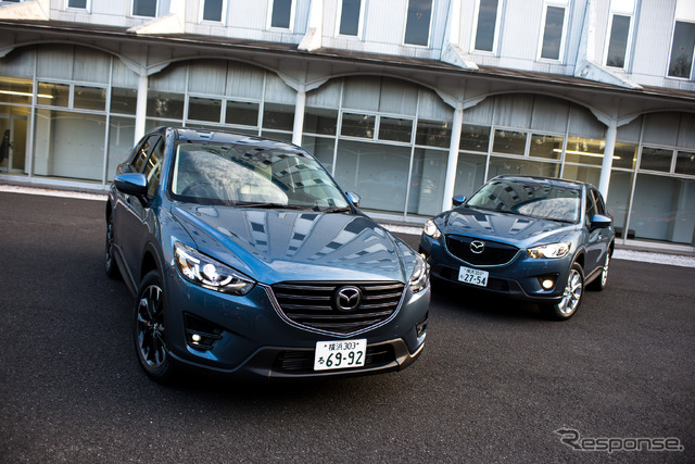 マツダ CX-5 改良新型（左）、現行型（右）