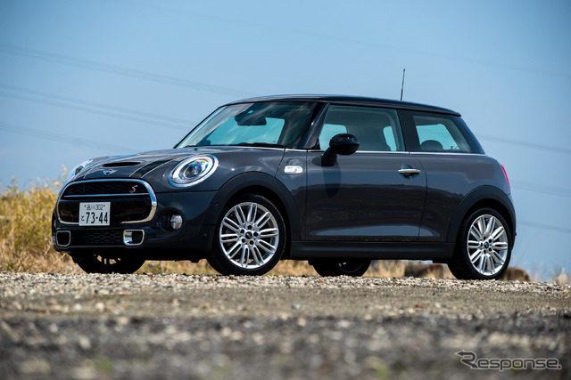 新型MINI・クーパーS