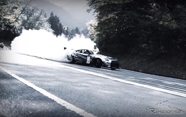 東洋ゴムが公開した動画「Drift on Hakone Turnpike」スクリーンショット