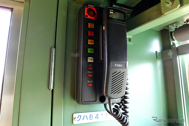 8000系(81111)の乗務員室内