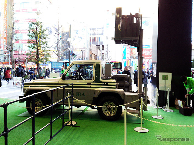 ダイハツ『ロッキー』がベースのスターター・スタンドカー(東京・秋葉原、12月27日)