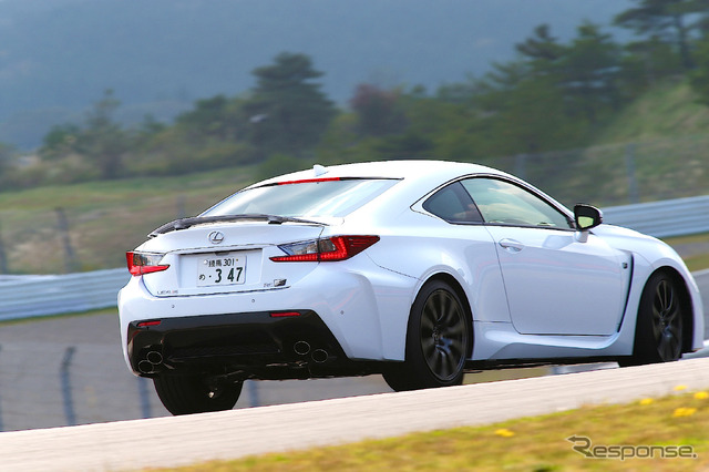 レクサス RC F