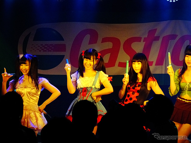OZ-仮面女子候補生- (カストロール WINTER LIVE 2014 -DRIVING- 神奈川・藤沢、12月28日)