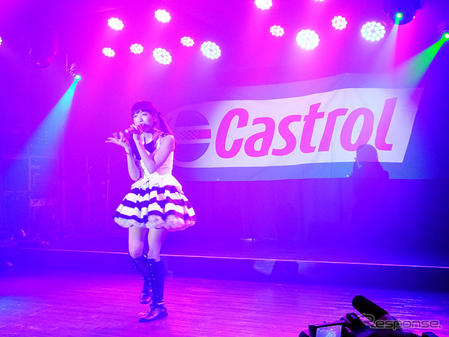 小桃音まい (カストロール WINTER LIVE 2014 -DRIVING- 神奈川・藤沢、12月28日)