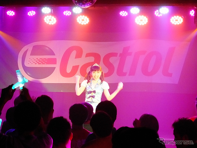 小池美由　（カストロール WINTER LIVE 2014 -DRIVING-　神奈川・藤沢、12月28日）