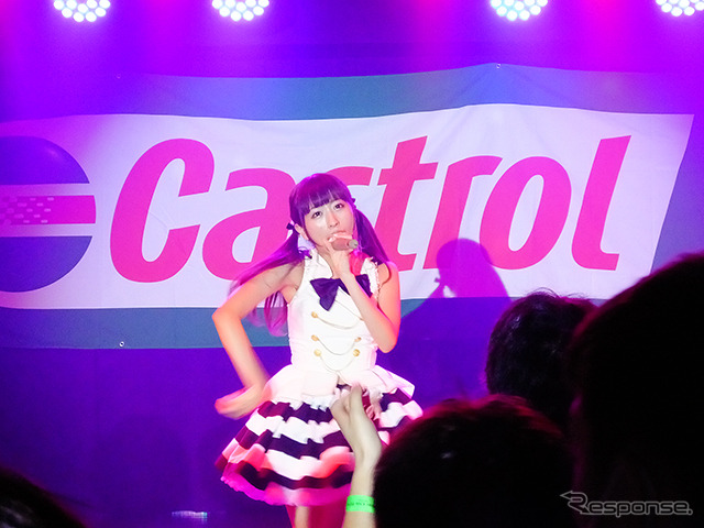 小桃音まい (カストロール WINTER LIVE 2014 -DRIVING- 神奈川・藤沢、12月28日)