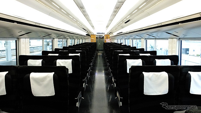 常磐線特急で活躍するE657系電車の車内