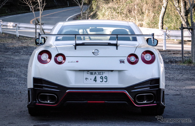 日産 NISMO GT-R