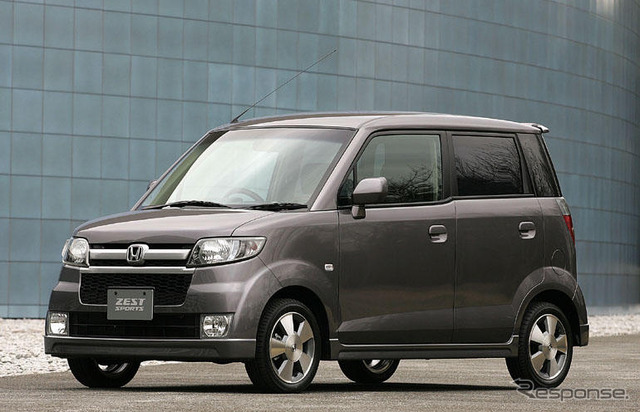 【ホンダ ゼスト 発表】1台で家族全員が楽しめるスイッチムーバー