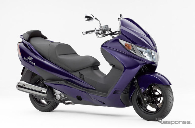 スズキ スカイウェイブ 250SS に限定カラー