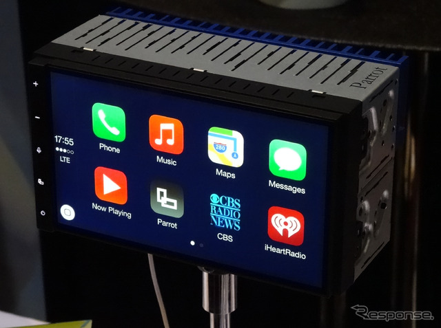 【CES15】Parrot、CarPlayとAndroid autoに両対応したAndroid車載器「RNB6」を公開
