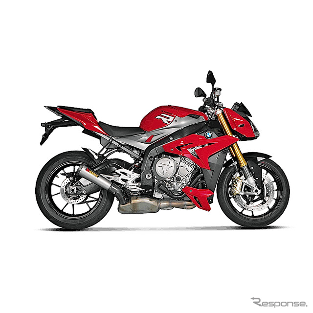 アクラポヴィッチ、BMW S1000R用マフラー