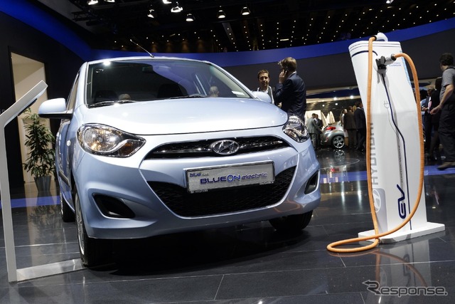 ヒュンダイi10ブルーオン（フランクフルトモーターショー11）
