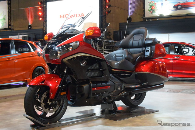 ホンダ ゴールドウイング SE(東京オートサロン2015)
