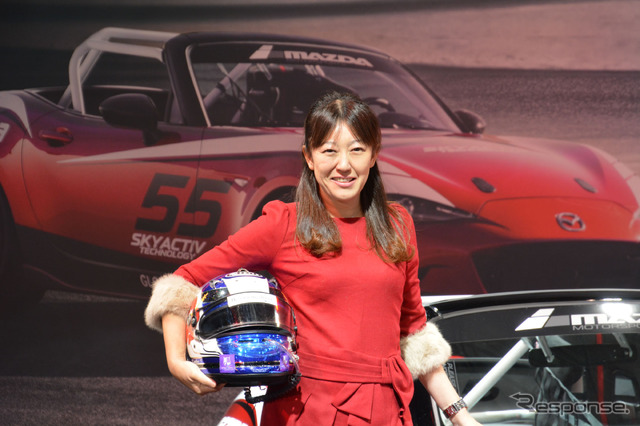 マツダ ロードスター(東京オートサロン15)