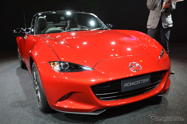 マツダ ロードスター(東京オートサロン15)