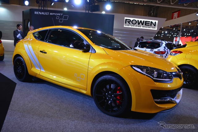 メガーヌ RS ルノー・スポール トロフィーS(東京オートサロン15)