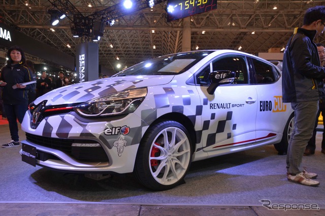 ルーテシア ルノー・スポール シャシー カップ(東京オートサロン15)