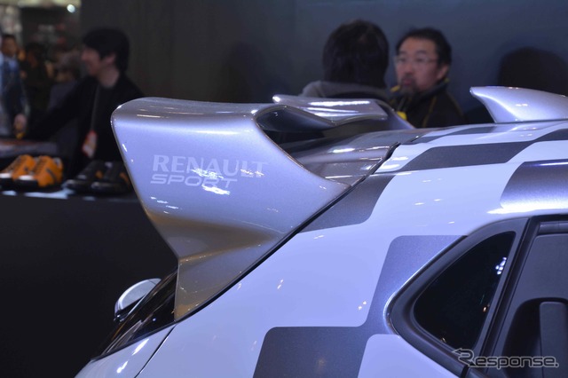 ルーテシア ルノー・スポール シャシー カップ(東京オートサロン15)