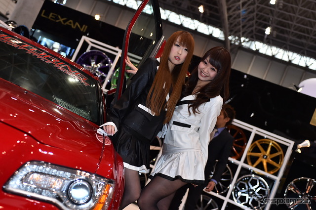 LEXANI JAPANブース コンパニオン（東京オートサロン2015）