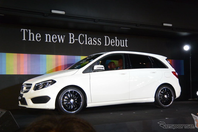 メルセデスベンツ Bクラス 新型(東京オートサロン15)