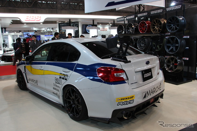 レイズ ブース(東京オートサロン15)