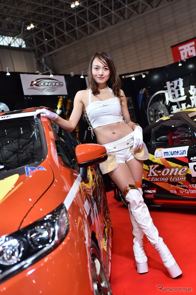 K-oneブース コンパニオン(東京オートサロン2015)
