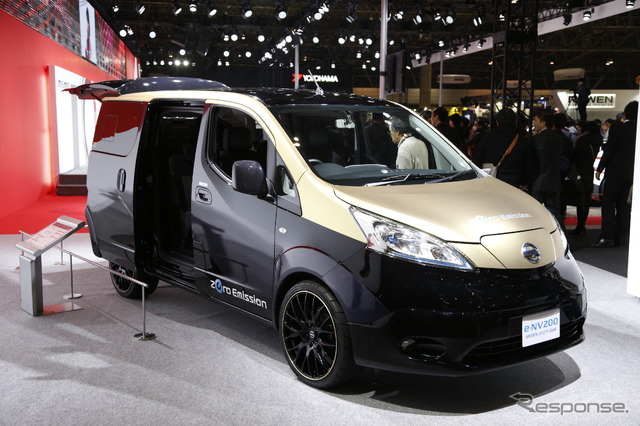 e-NV200 Sports Utility Gear（東京オートサロン2015）