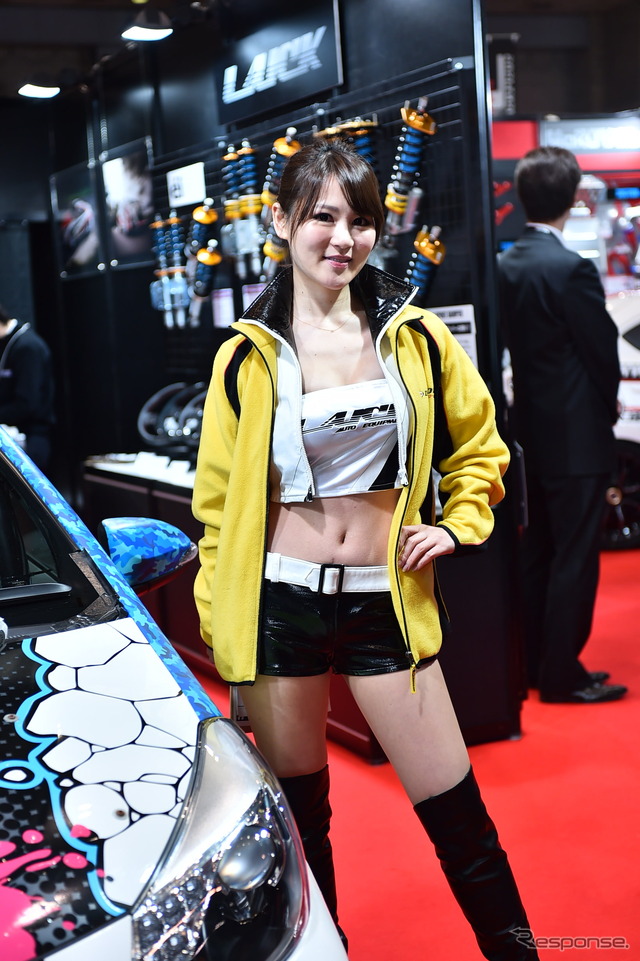 ラックブース コンパニオン(東京オートサロン2015)