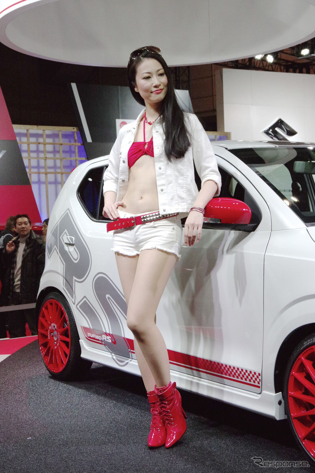 スズキ(東京オートサロン15)