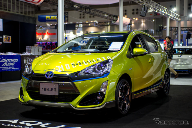 トヨタ アクア X-URBAN モデリスタ(東京オートサロン15)