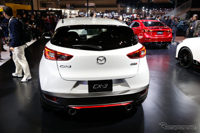 マツダ CX-3 レーシングコンセプト（東京オートサロン2015）