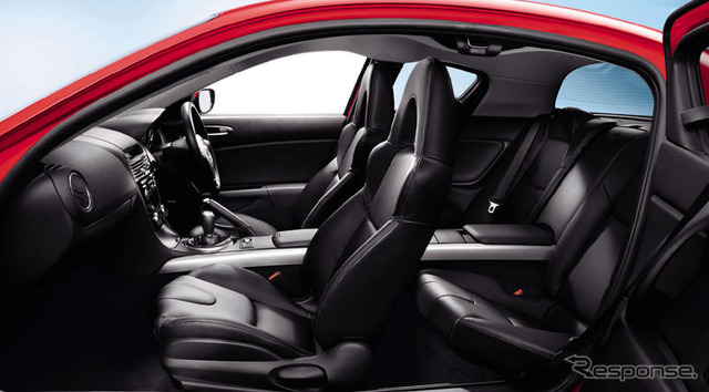 マツダ RX-8 に、本当に赤い特別仕様
