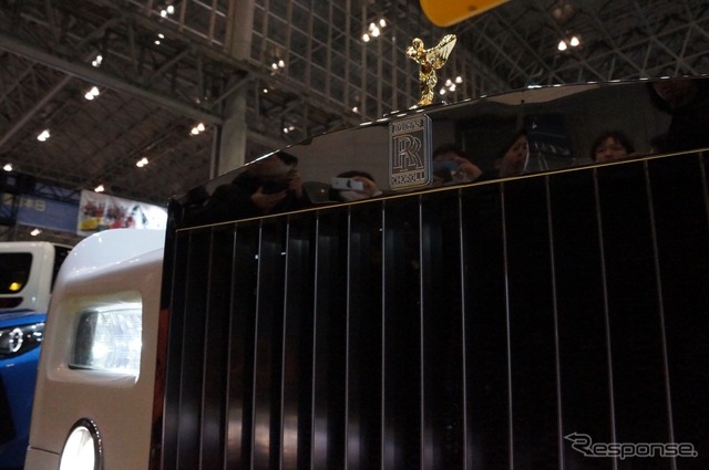 NATS 日本自動車大学校 ちょろ~る(東京オートサロン15)